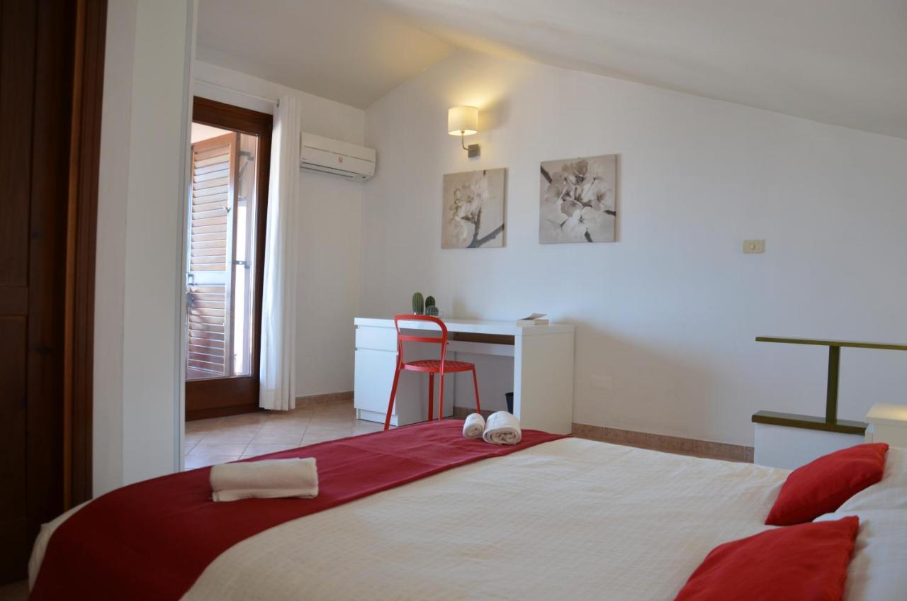 La Dimora Delle Begonie Apartment Cefalu Luaran gambar